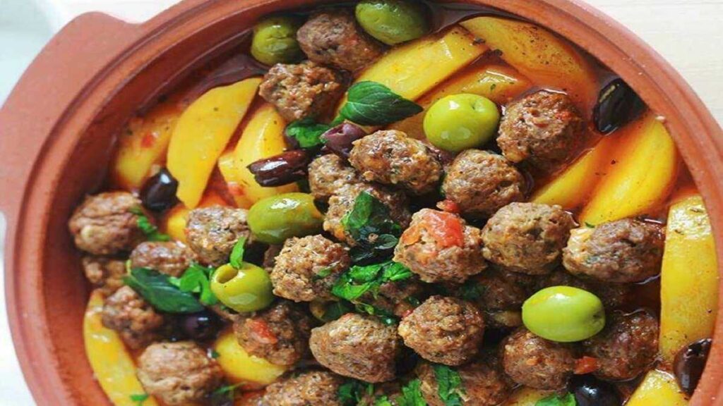 Tajine aux boulettes de viande et Pommes de terre