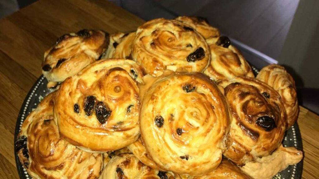 Pain aux raisins maison