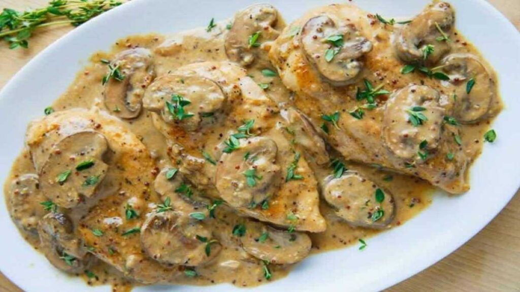 Poulet à la moutarde et aux champignons