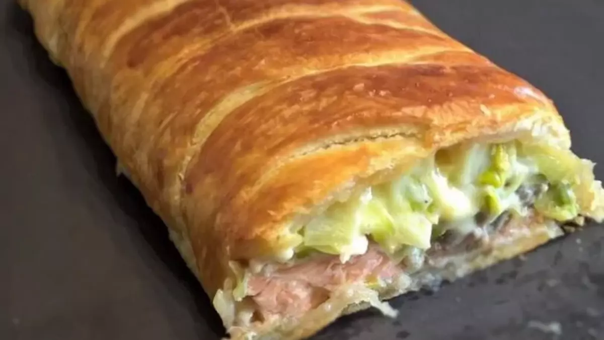 Feuilleté Croustillant au Saumon et Poireaux Cette recette est inratable et c’est un régal