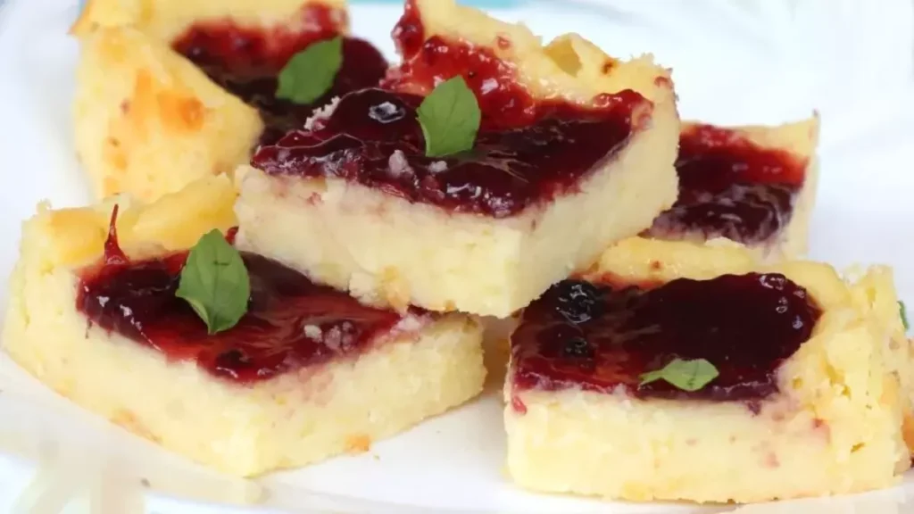 Gâteau au yaourt à la ricotta et à la confiture sans farine