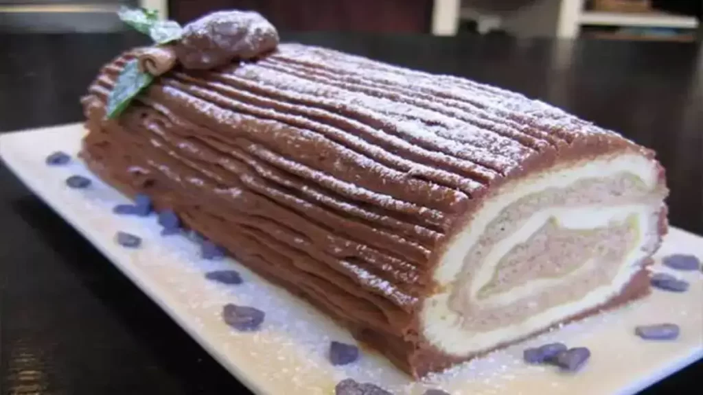 Bûche de Noël chocolat et crème aux marrons