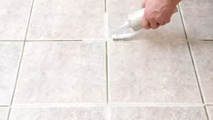 Comment nettoyer les joints de carrelage avec des astuces de grands-mères