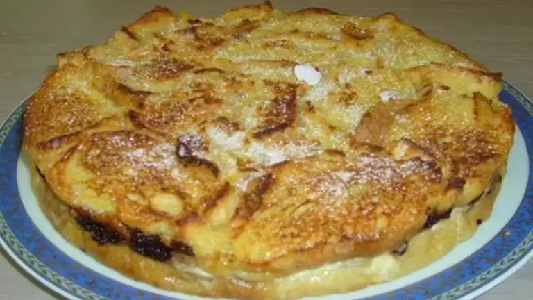 Gâteau de pain perdu aux pépites de chocolat