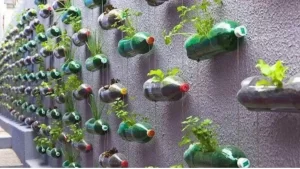 14 façons créatives de recycler vos bouteilles en plastique.
