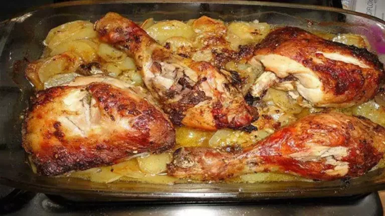 Poulet au four aux pommes de terre