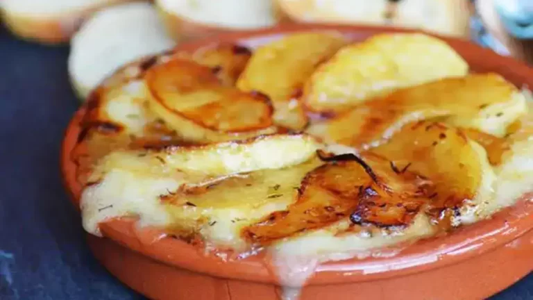 Tarte tatin au camembert