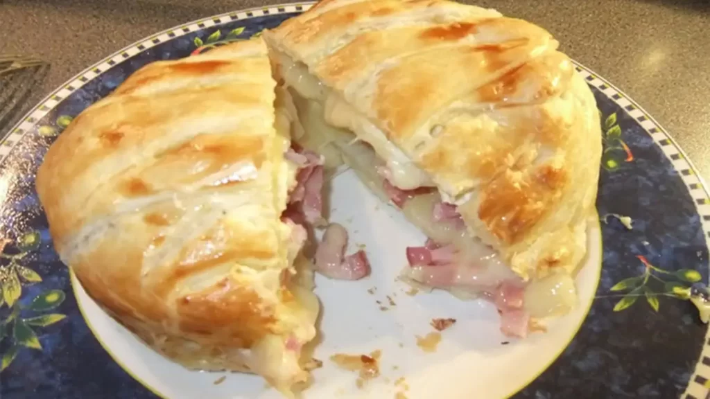 Feuilleté au camembert, lardons et pommes de terre miam miam