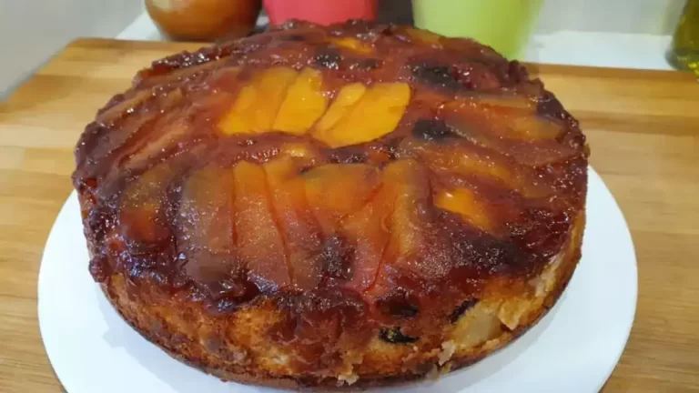 Gâteau au yaourt pommes et caramel beurre salé