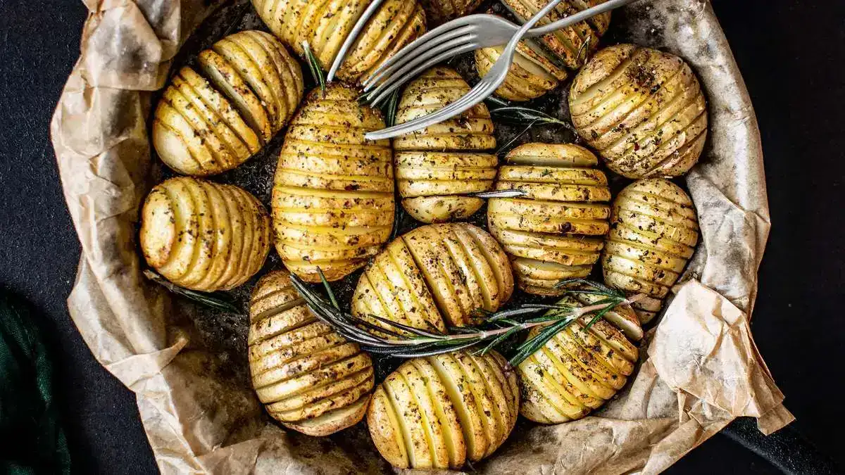 Pommes de terre rôties à la suédoise : Hasselback potatoes