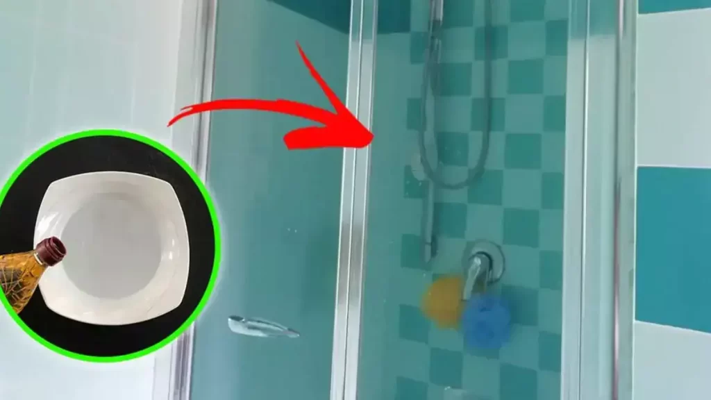 Voici l’astuce qui va éliminer tout le calcaire des fenêtres de douche et les rendre comme neuves