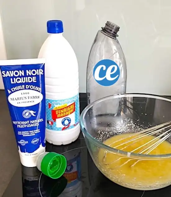 Plus besoin de gel WC harpic ! utilisez ce gel fait maison au vinaigre blanc encore plus efficace.