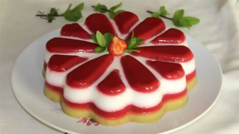 Bavarois fraises rhubarbe aux yaourts