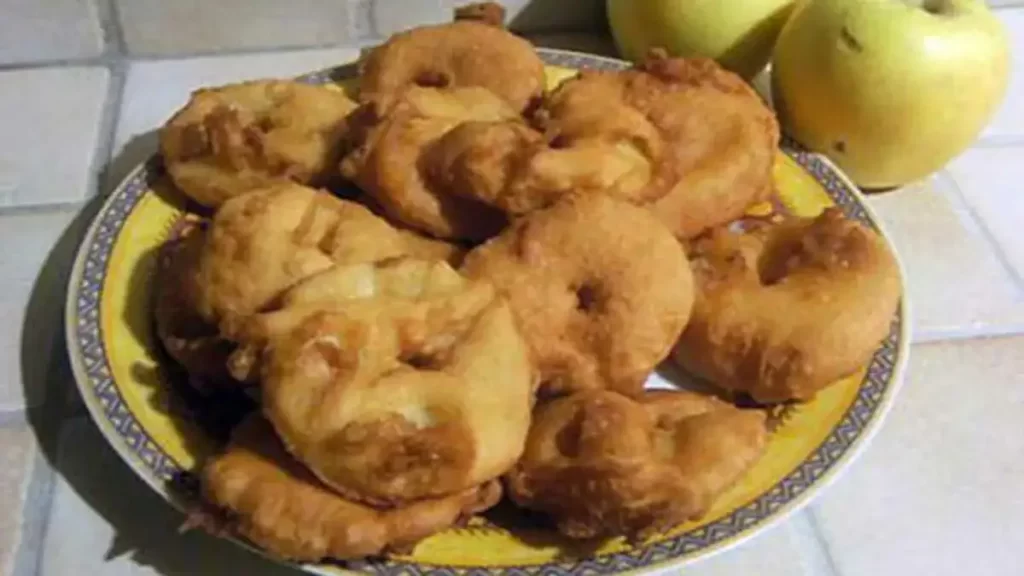 Beignets aux pommes à la fleur d’oranger