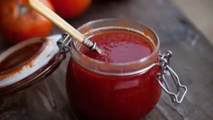Comment préparer du ketchup maison à base d’ingrédients frais et naturels