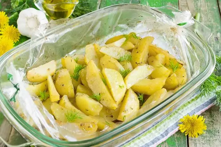 Recette de pommes de terre au four en sac cuisson