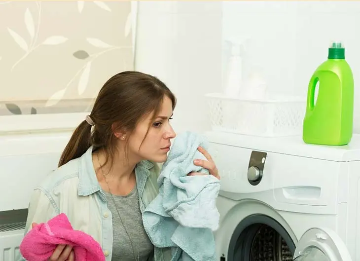 L’astuce magique pour que votre lave-linge sente aussi bon qu’au premier jour