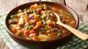 Stew au Bœuf Haché : Un Plat Réconfortant et Savoureux